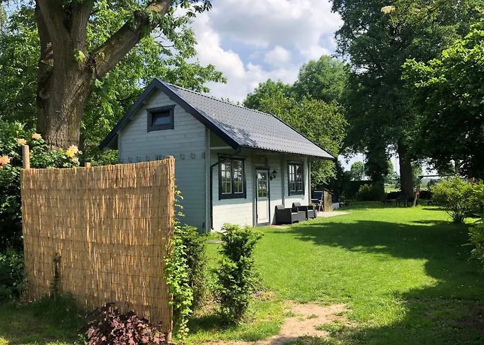 Mien Toentje 3* Leuth